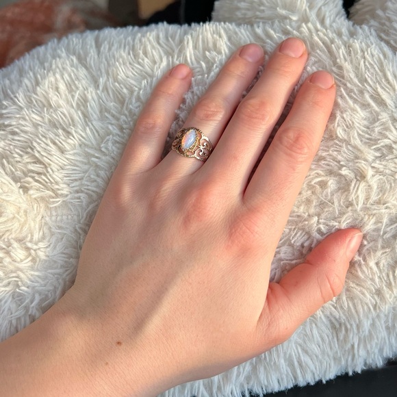 18K hge Opal ESPO Ring - Picture 2 of 11